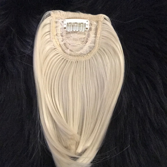 Blonde hair clip in bangs lace lined synthetic pretty platinum extensions NEW - Picture 3 of 8